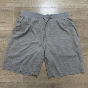Lululemon T.H.E. Shorts Mens Large 9" Gray Athletic Performance Lightweight
